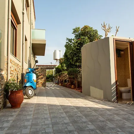 בית נופש A Cozy Eco By The Sea גובס